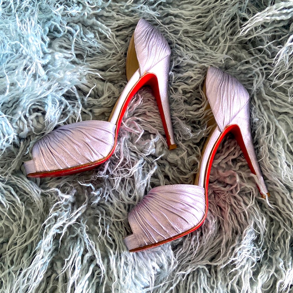 Christian Louboutin - Paris Gently Used size 37.5 color metallic purple